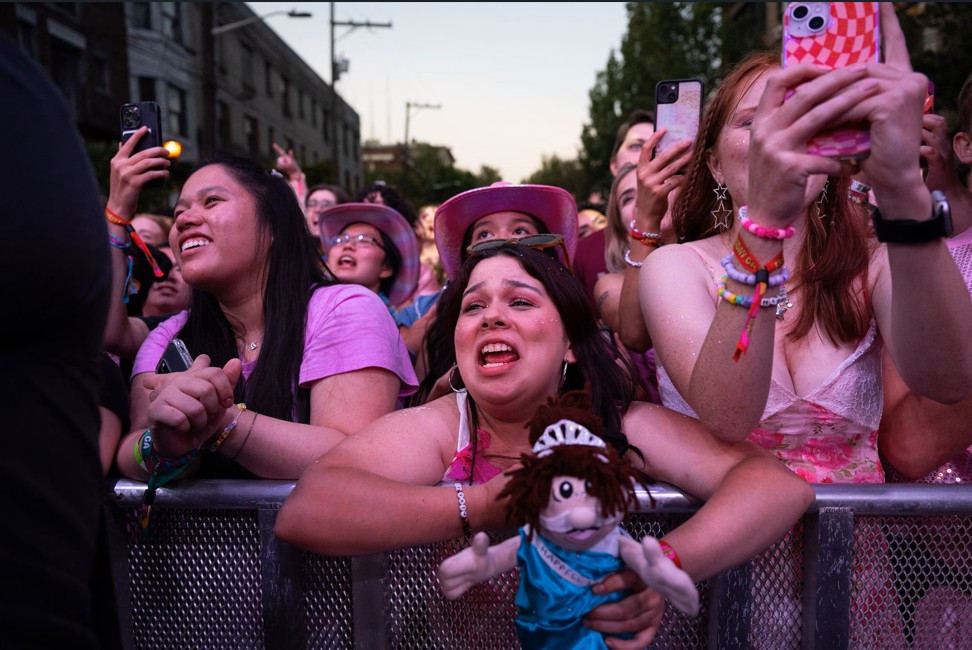 Parasocial Relationships: Why Gen Z Connects With Creators Differently Than Millennials